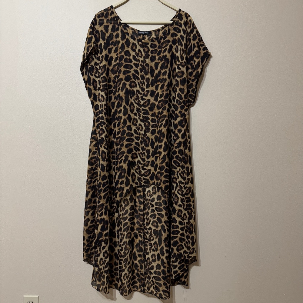 Cha Cha Vente Leopard Print High-Low Dress